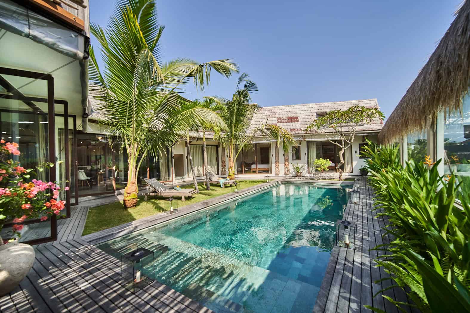 PRIME LOCATION 4 BEDROOM VILLA FOR SALE LEASEHOLD IN UMALAS BE-1992 